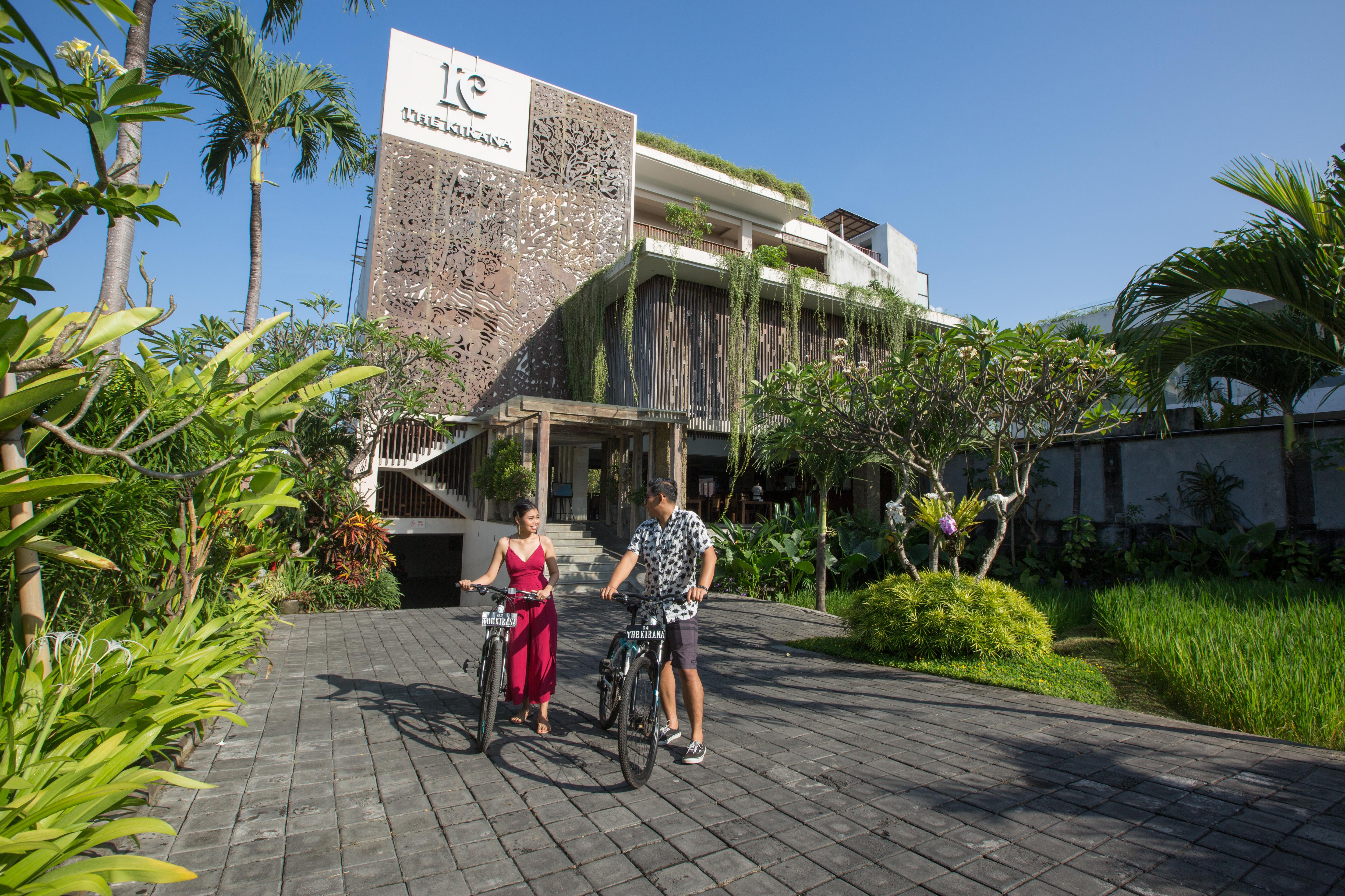 The Kirana Canggu Hotel Exteriör bild