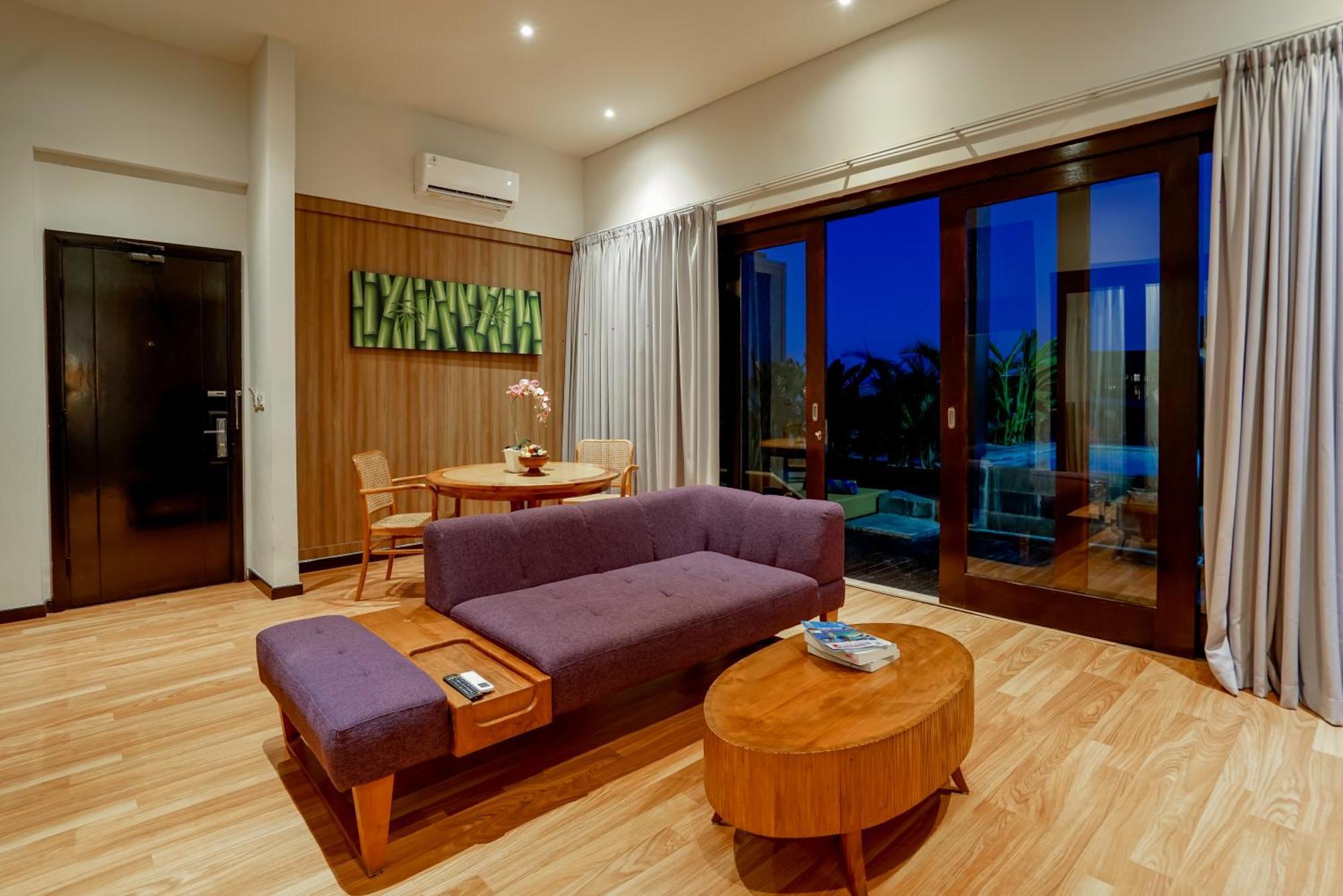 The Kirana Canggu Hotel Exteriör bild