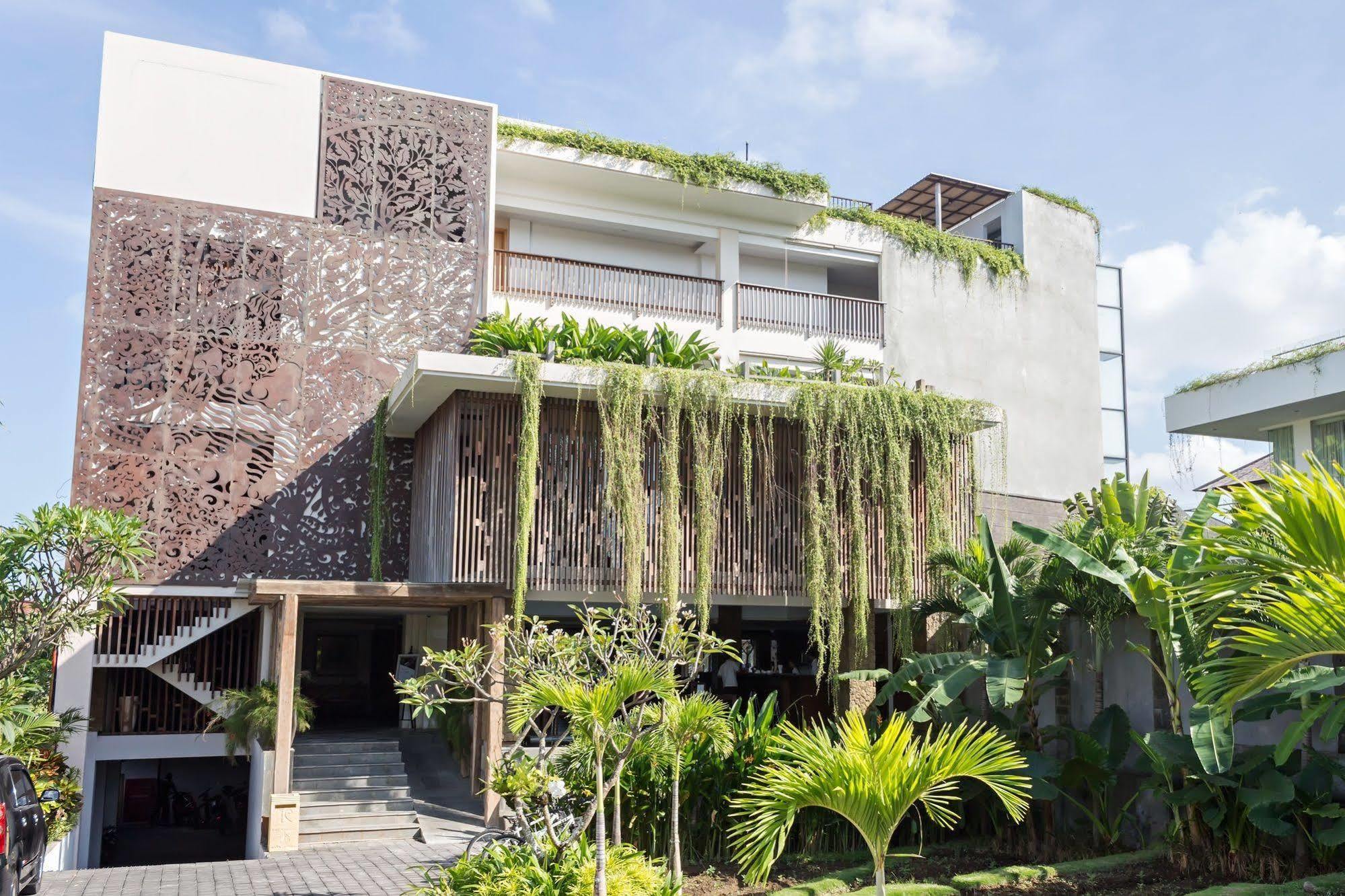 The Kirana Canggu Hotel Exteriör bild